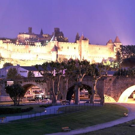 Appartement Avec Terrasse Centre De La Bastide Carcassonne Bagian luar foto